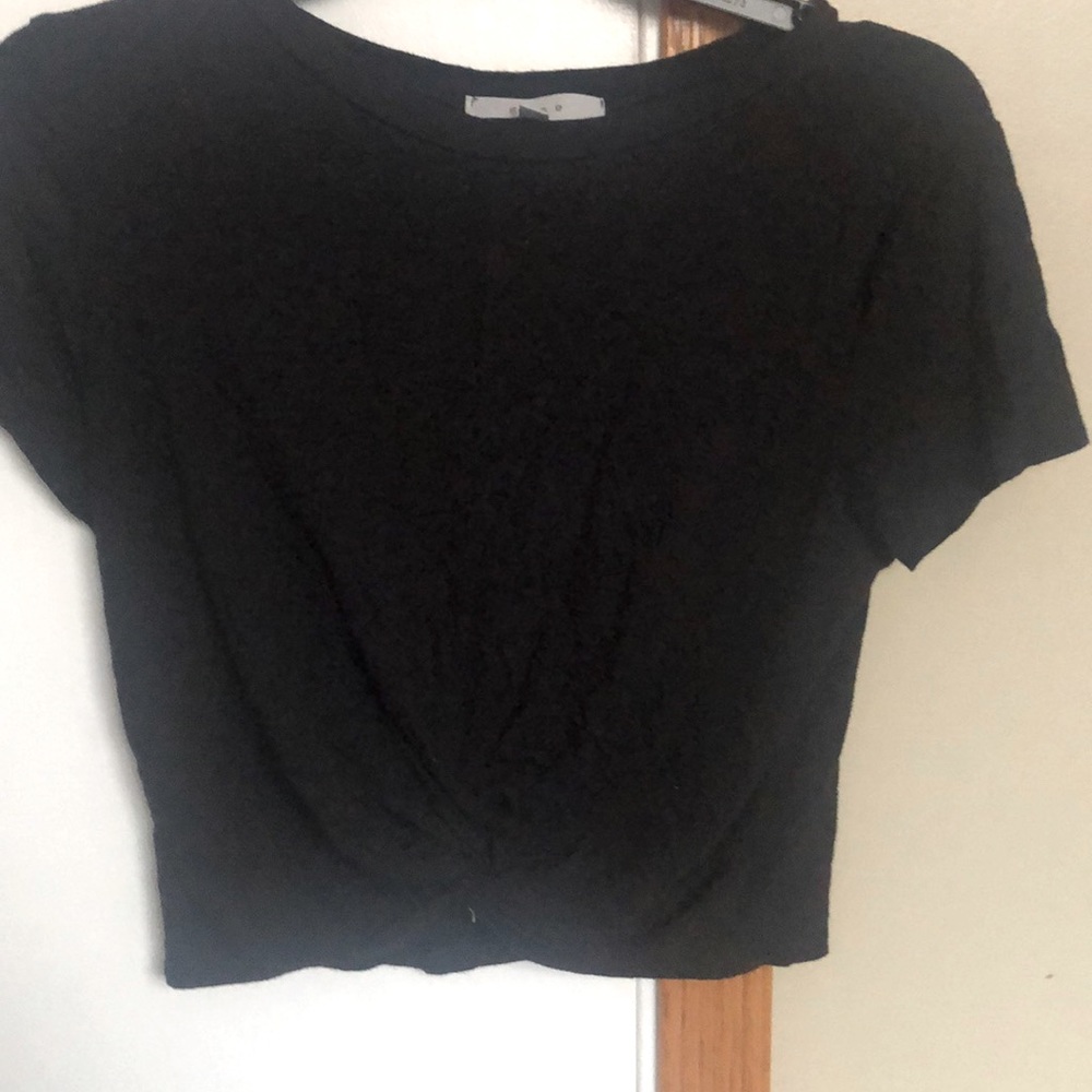 Black, gaze shirt.